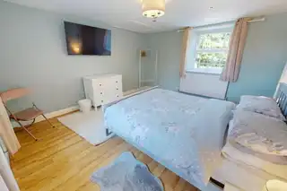 RaheenImage 22
