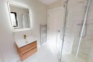 3 Marble Arch RoadImage 23