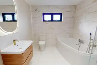 3 Marble Arch RoadImage 33
