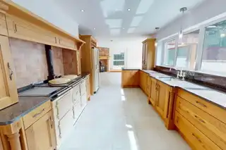 5 Sandy LaneImage 20