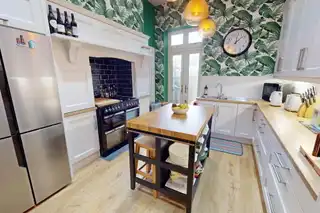 21 Darling StImage 5