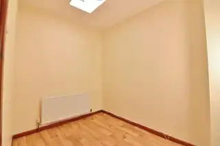 34 Garland AvenueImage 9