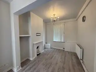 3 Ravenscroft StreetImage 3