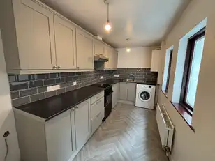 3 Ravenscroft StreetImage 7