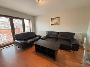 Apt 6 39 Thorndyke StreetImage 3