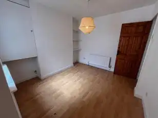 32 Rockview StreetImage 4