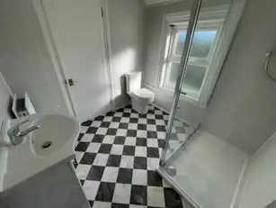 2 Adelaide AvenueImage 14