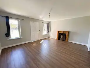 50 Oak GroveImage 3