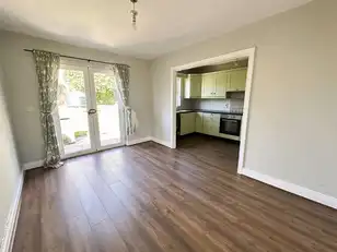 50 Oak GroveImage 4