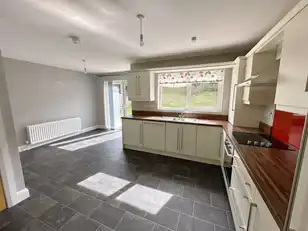 6 Glencar MeadowsImage 9