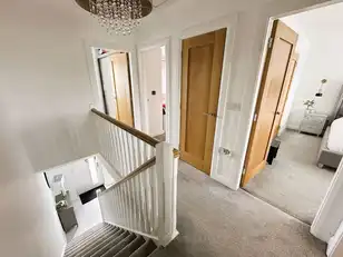 5 Loughans ViewImage 8