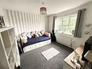 7 Strawhill ManorImage 14
