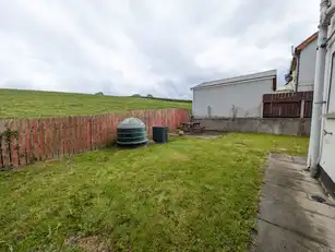 6 Aughan GroveImage 9