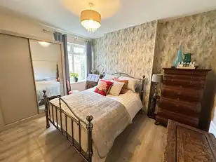 26 Ashley GardensImage 15