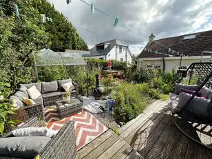 26 Ashley GardensImage 29