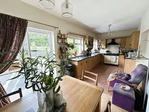 26 Ashley GardensImage 10