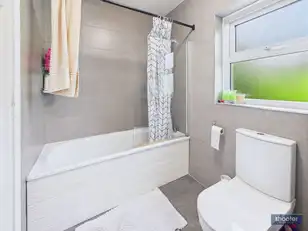 24 Maple GroveImage 16
