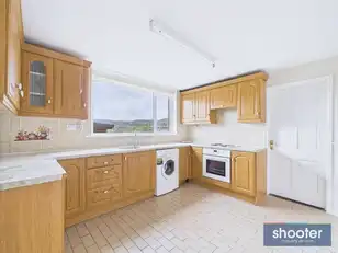 14 Carnagh ParkImage 11