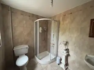 28 Third AvenueImage 12