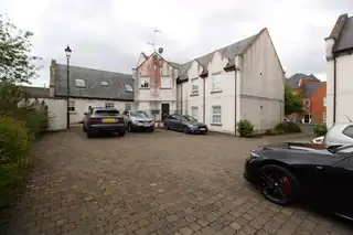 6 Lady Wallace RoadImage 11