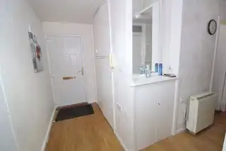 13C Riverdale HouseImage 2
