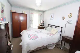 10 River CourtImage 8