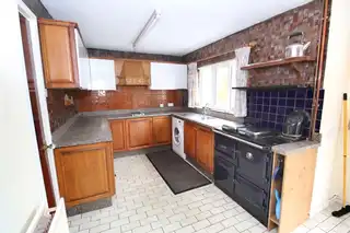 7 Lurgan RoadImage 9