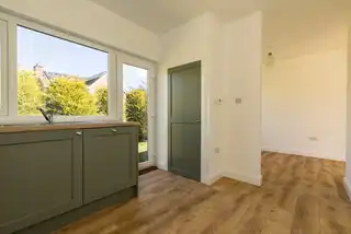 6 Plantation AvenueImage 14