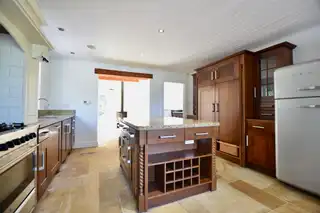 10 Corkhil RoadImage 11