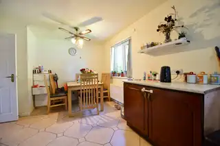 8 Drumvale AvenueImage 8