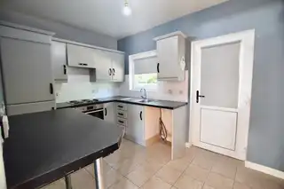 4A Garden MewsImage 5