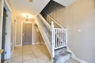 11 Ashwood HeightsImage 4