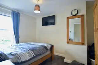 2 Molesworth CourtImage 8