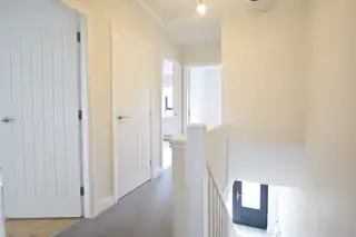 15 The OaksImage 14