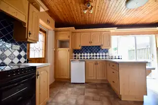42 Windsor CrescentImage 8