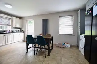19 Riverbrook DriveImage 8