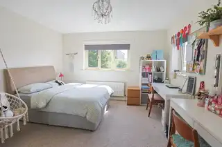 20 Hillsborough RoadImage 85
