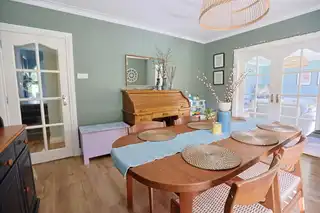20 Hillsborough RoadImage 31