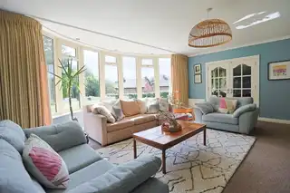 20 Hillsborough RoadImage 27