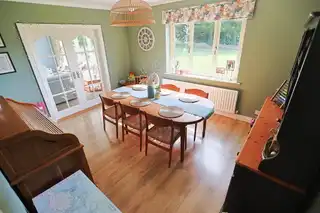 20 Hillsborough RoadImage 28