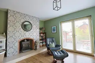 20 Hillsborough RoadImage 12