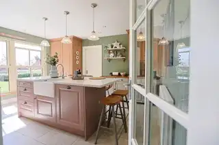 20 Hillsborough RoadImage 32