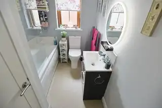48 CloverdaleImage 64