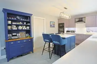48 CloverdaleImage 28