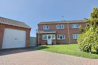 15 Clendinning DriveImage 2