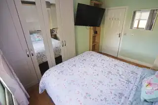 38 Glebe Hill ManorImage 27