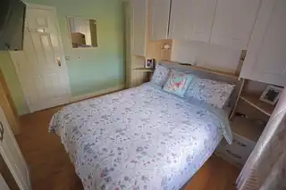 38 Glebe Hill ManorImage 26