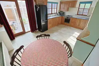 38 Glebe Hill ManorImage 17