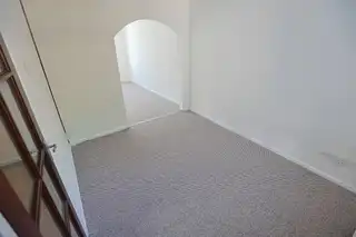 2 Lakeview ParkImage 12