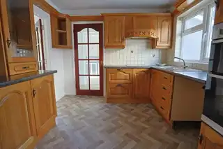 2 Lakeview ParkImage 19